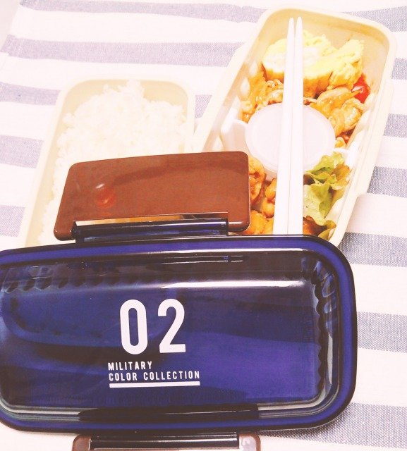 ダイソーお弁当400円